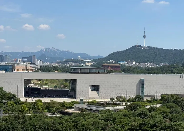 New강남10분,호텔식2Br,2호선 방배역 5분,홍대,성수,코엑스,공항버스,내방5분,고속터미널 *