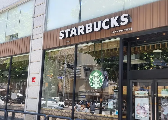 New강남10분,호텔식2Br,2호선 방배역 5분,홍대,성수,코엑스,공항버스,내방5분,고속터미널 * Seoul